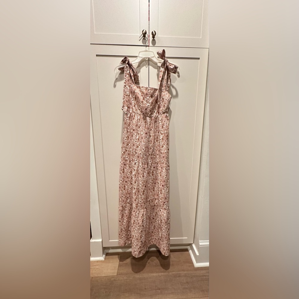 Tie Shoulder Linen Maxi Dress size M House of Harlow